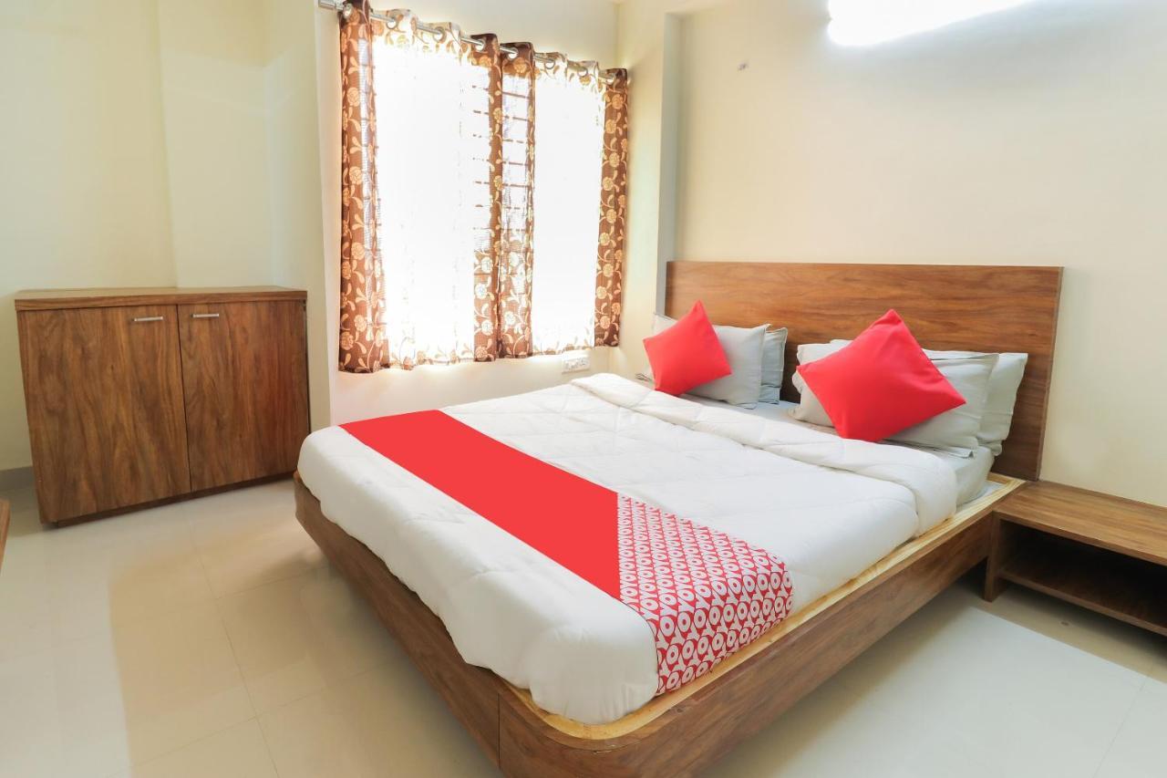 Oyo 63903 Hotel Shree Ram Villa Dwārka Cameră foto